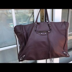 Balenciaga Papier Tote in Bordeaux